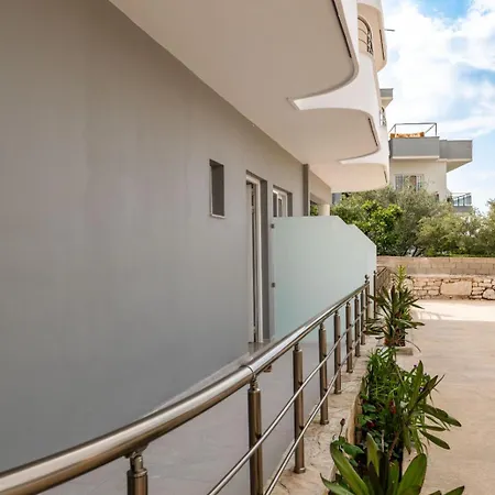 Hotel Lani 1 *